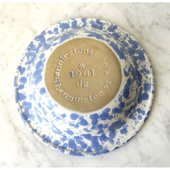 Bennington Potters Morning Glory Pottery Blue Agate Rimmed Soup Cereal Bowl 8.5" - Picture 5 of 6